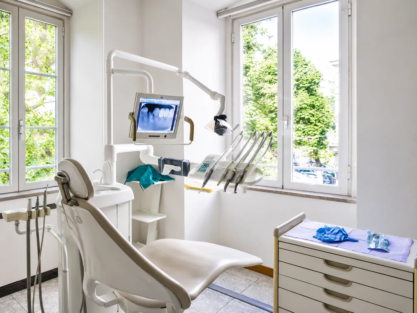 Dental treatment room at Advanced Dental in New Windsor, NY